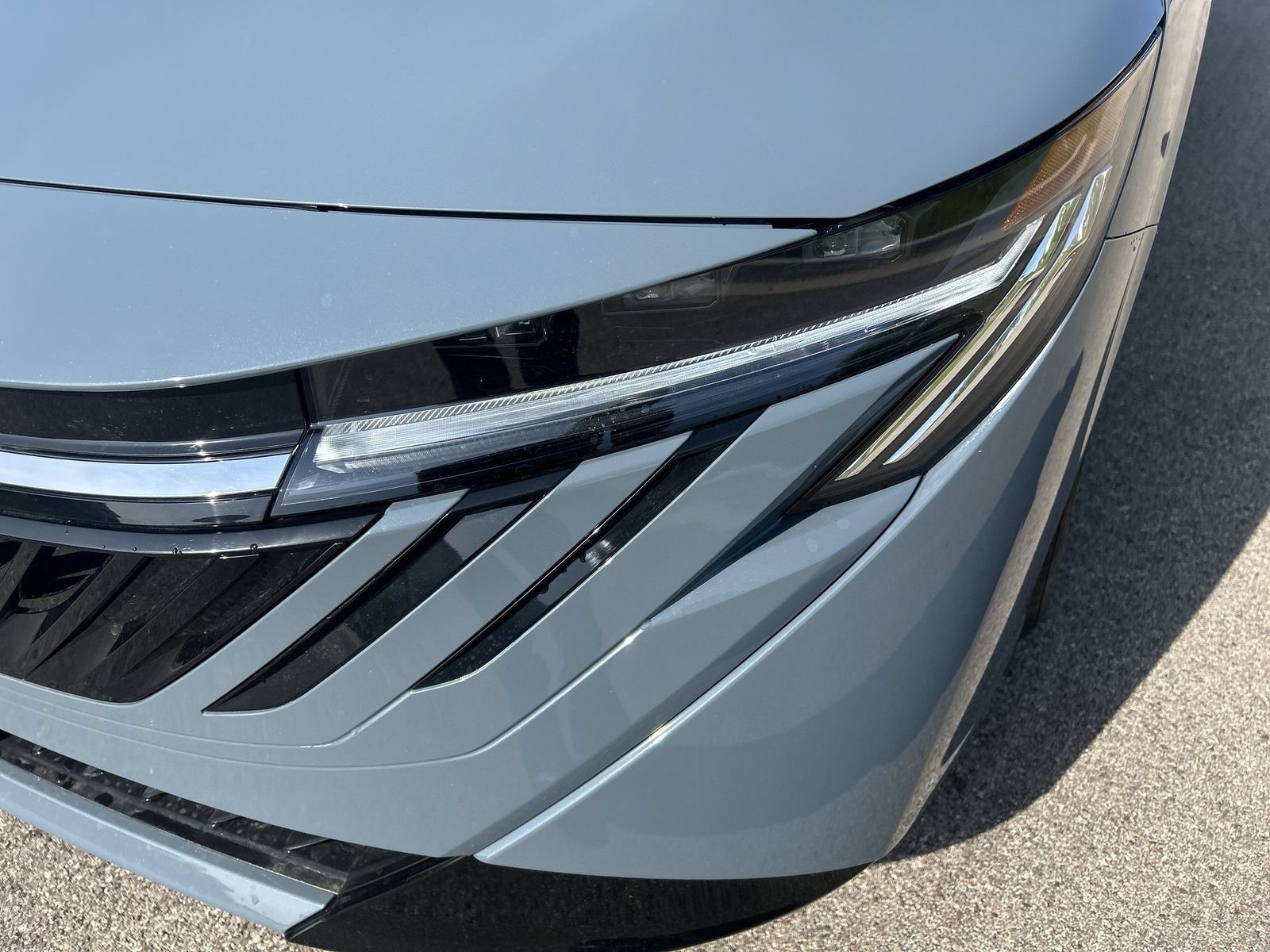 New 2026 Nissan Sentra SV w/ Floor Mat Package FWD image 33