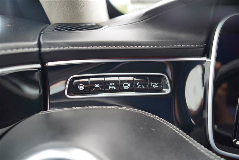 Used 2017 Mercedes-Benz S 63 AMG 4MATIC Coupe w/ Driver Assistance Package image 81