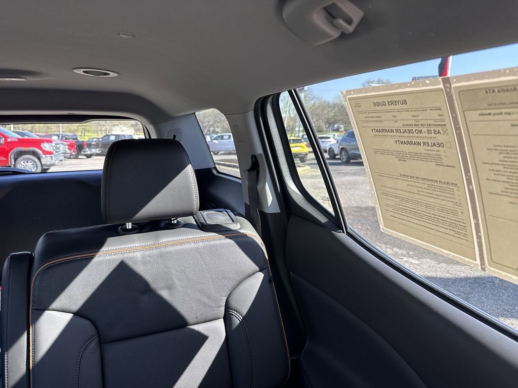Certified 2023 GMC Acadia AT4 w/ Technology Package image 12
