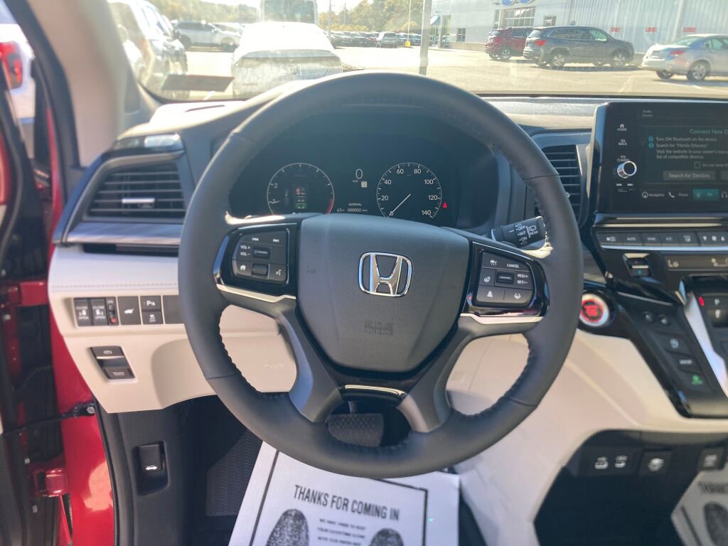 New 2026 Honda Odyssey Elite image 12