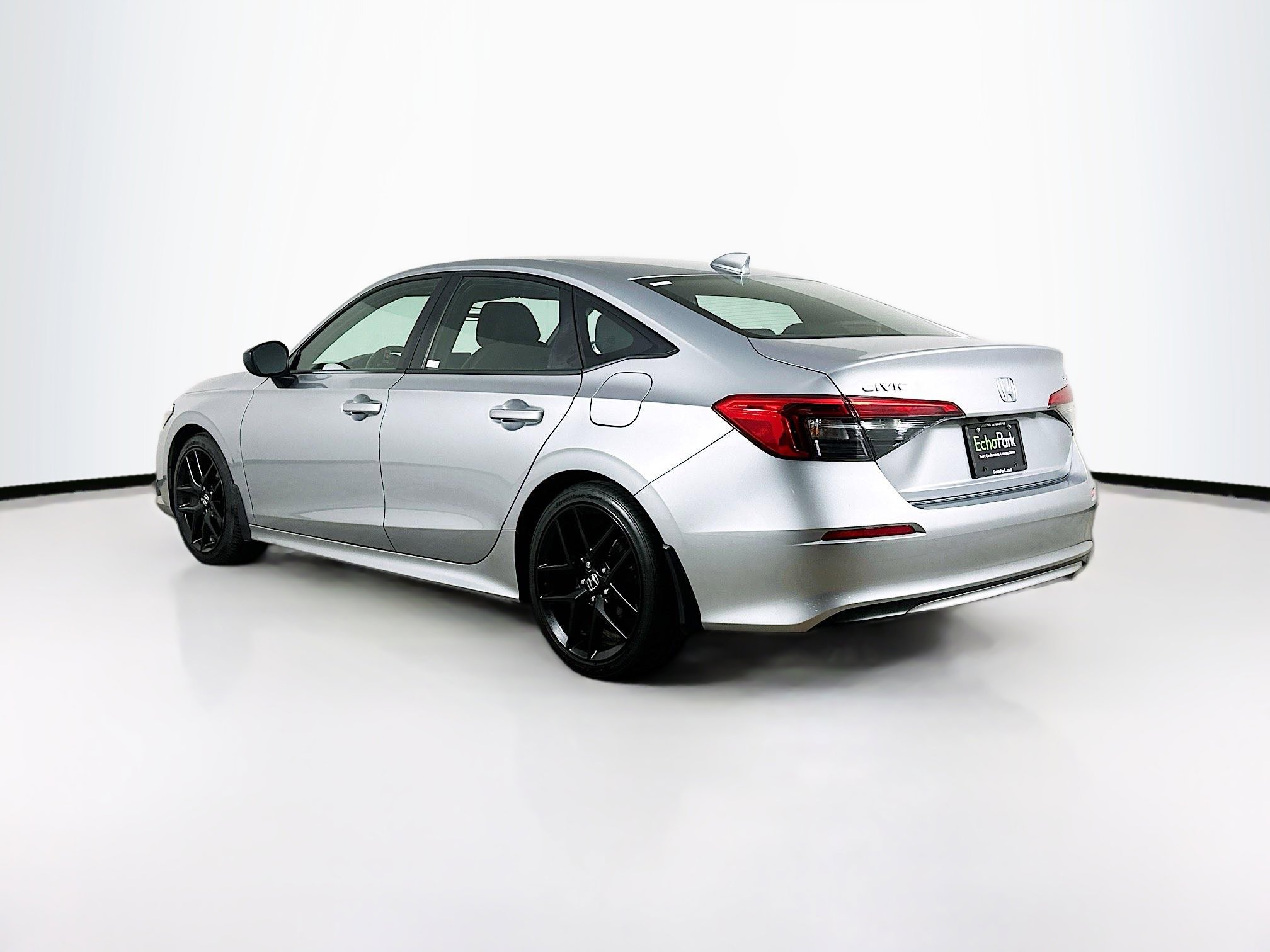 Used 2023 Honda Civic Sport image 5