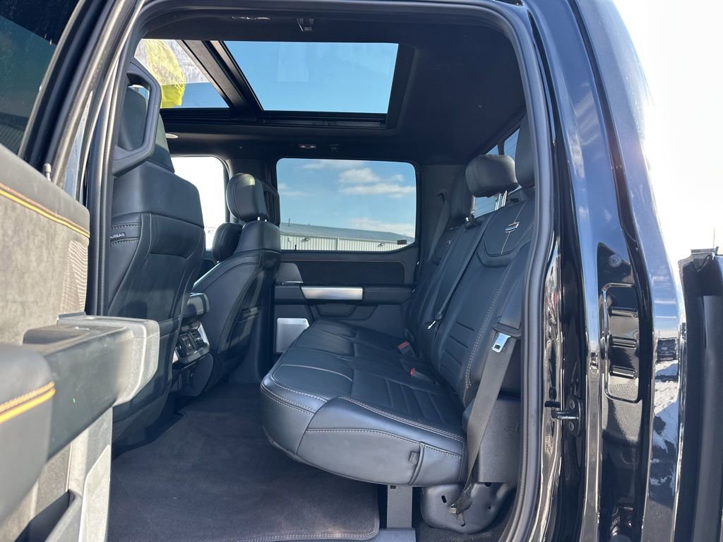 Used 2024 Ford F350 Platinum w/ FX4 Off-Road Package image 30