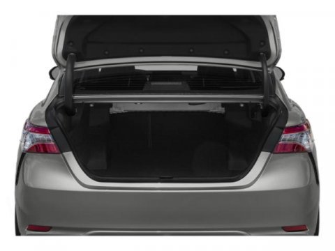 Used 2018 Toyota Camry XSE image 11