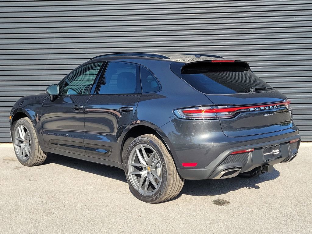 New 2026 Porsche Macan AWD/4WD image 3