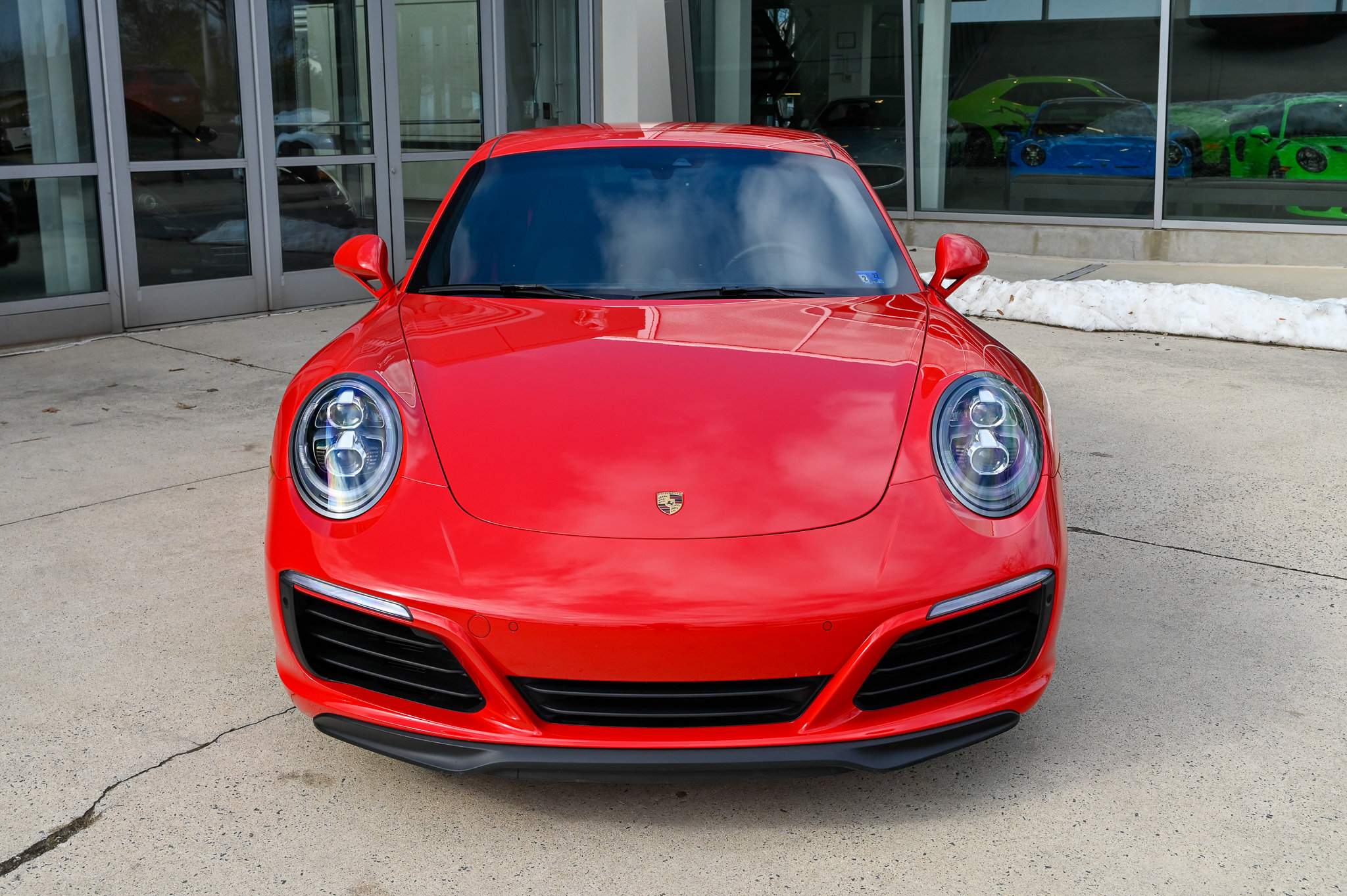 Used 2018 Porsche 911 Carrera S image 2
