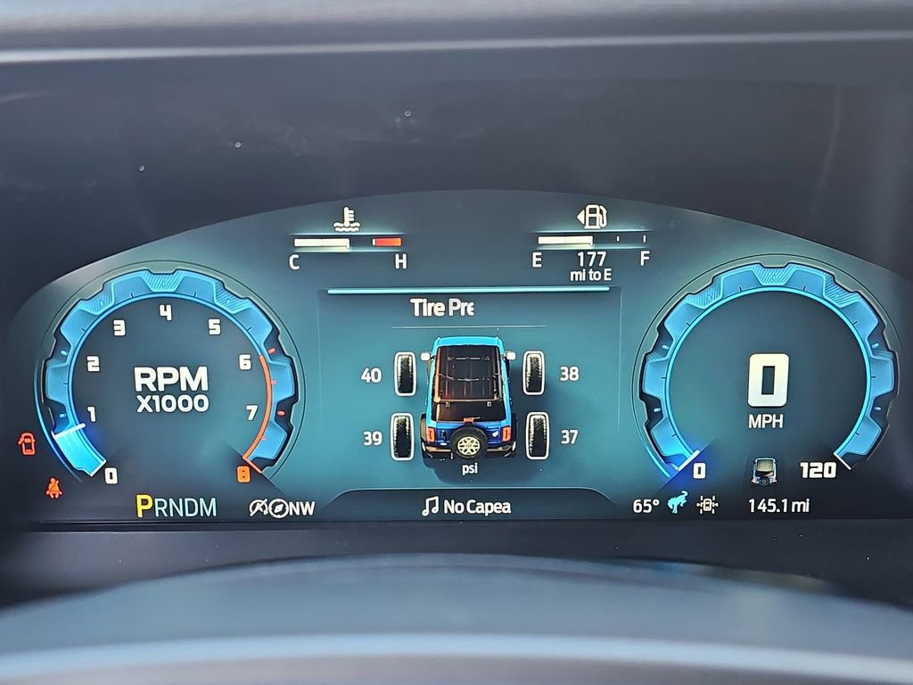 New 2025 Ford Bronco Outer Banks w/ Sasquatch Package image 18