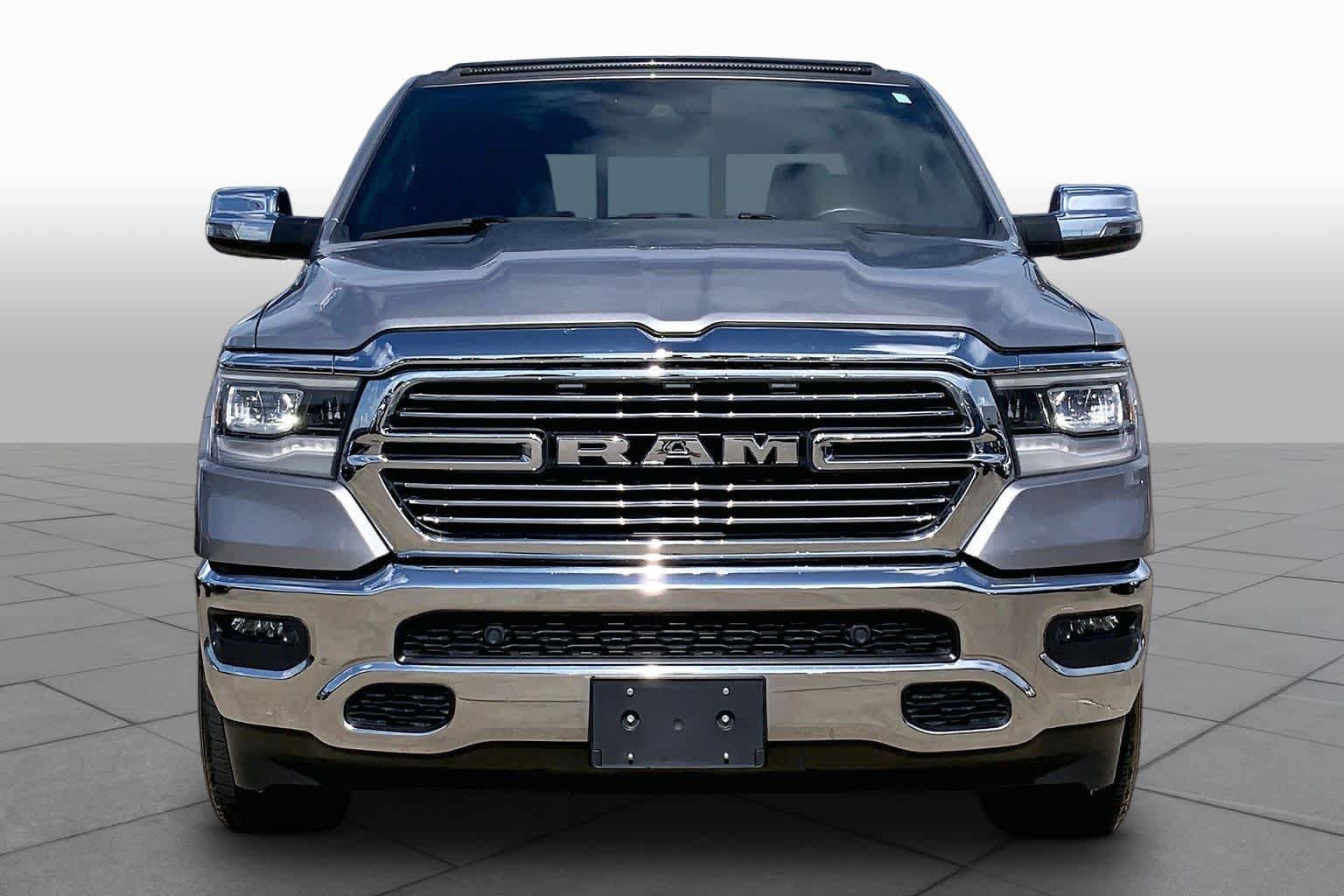 Used 2023 RAM 1500 Laramie AWD/4WD image 4