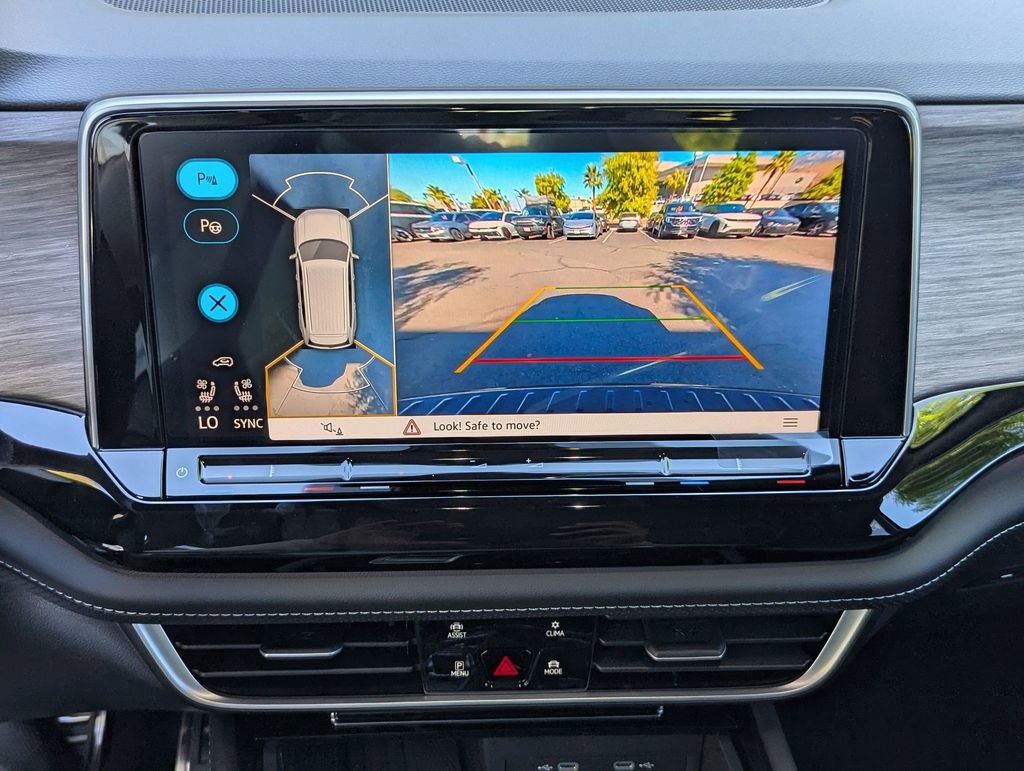 New 2026 Volkswagen Atlas SEL Premium R-Line image 12