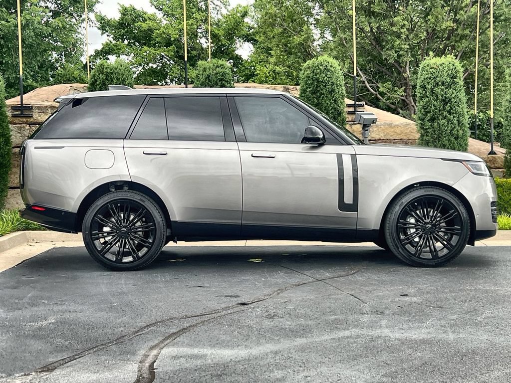 New 2026 Land Rover Range Rover SE AWD/4WD image 6