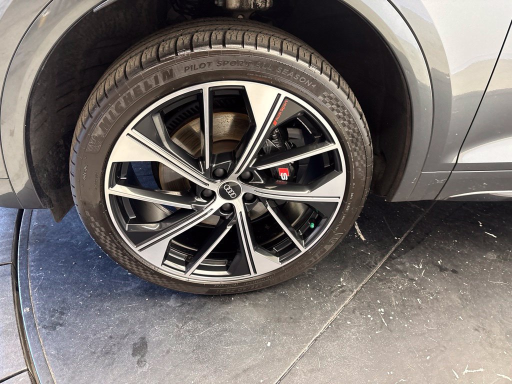 Used 2024 Audi SQ5 Premium Plus AWD/4WD image 18