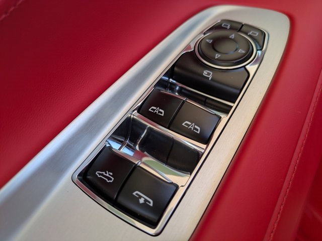 Used 2024 Chevrolet Corvette Stingray Premium Conv w/ Z51 Performance Package image 17