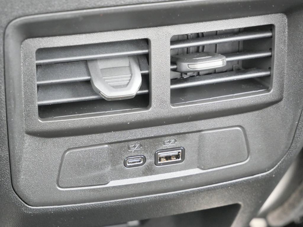 New 2026 GMC Canyon Elevation w/ Convenience Package image 37