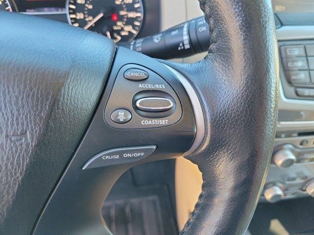 Used 2020 Nissan Pathfinder SL image 24