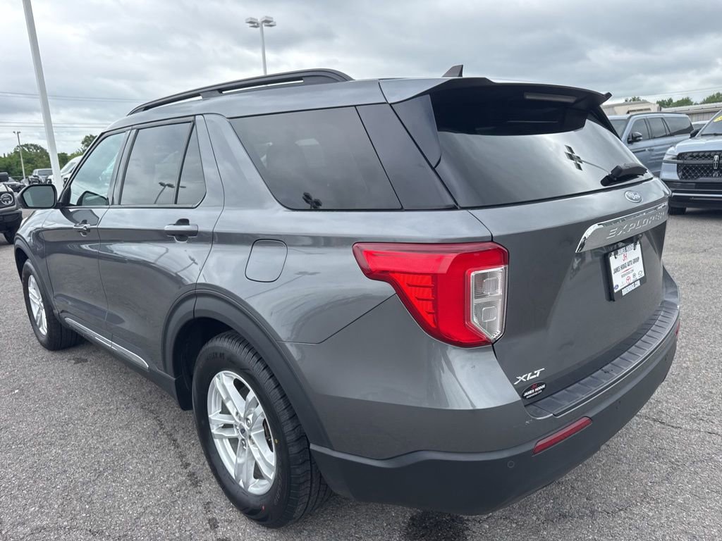 Used 2023 Ford Explorer XLT RWD image 9