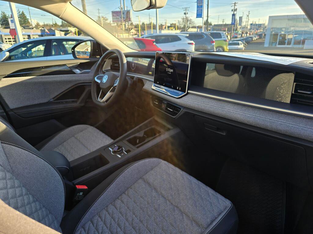 New 2026 Volkswagen Tiguan S AWD/4WD image 33