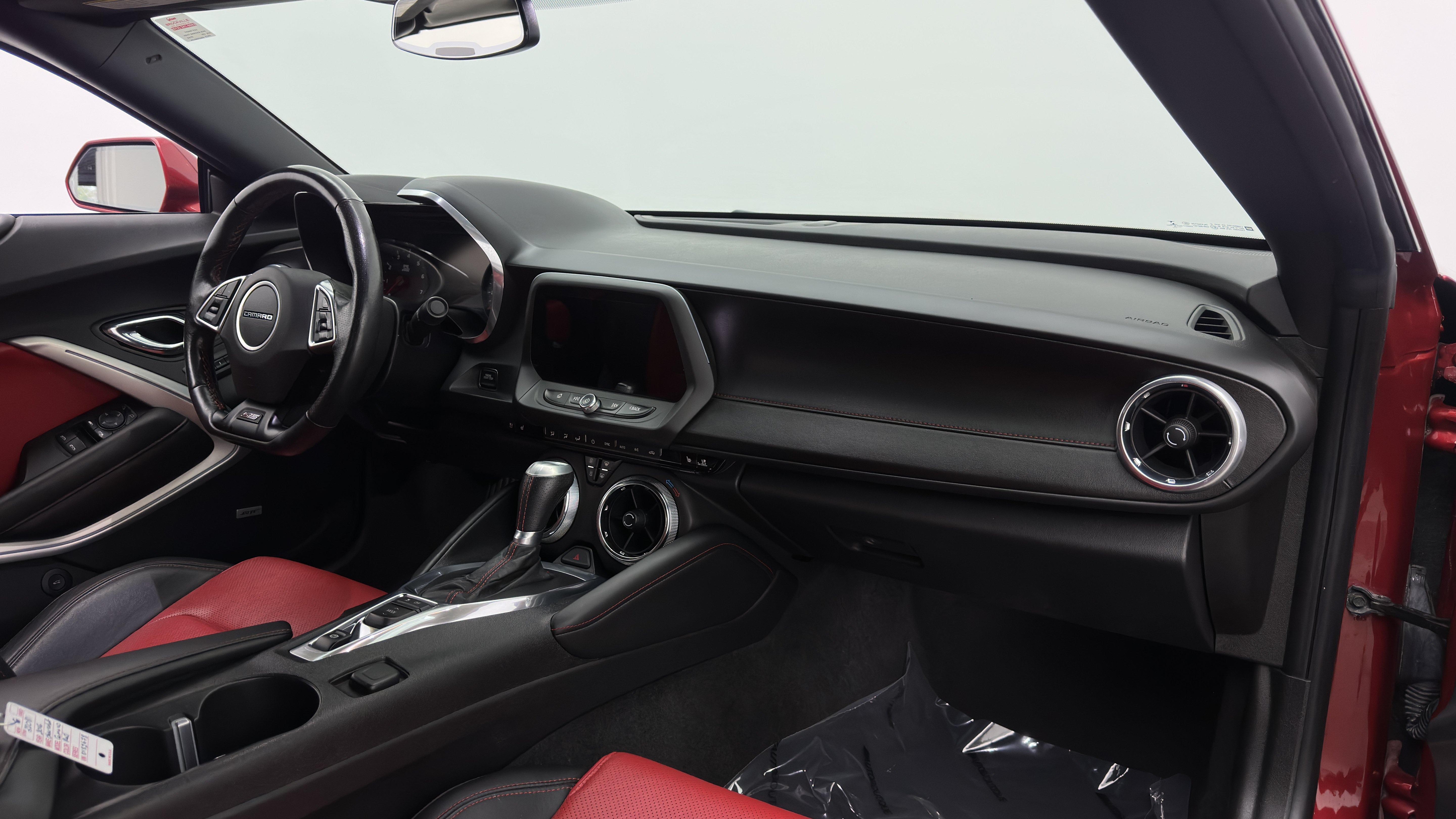 Used 2016 Chevrolet Camaro SS RWD image 27