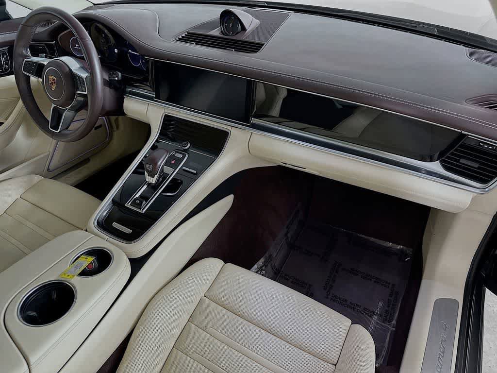 Used 2020 Porsche Panamera 4 AWD/4WD image 34