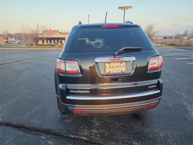 Used 2015 GMC Acadia SLE image 12