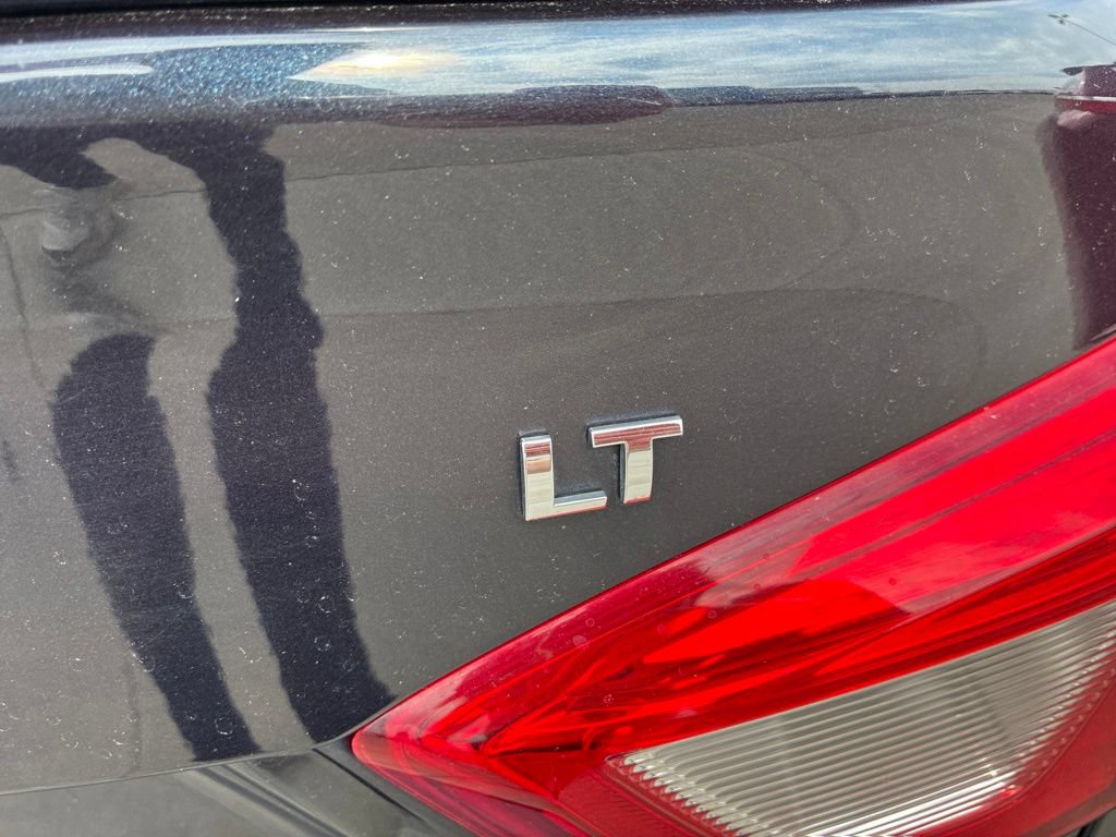 Used 2016 Chevrolet Cruze LT w/ Convenience Package FWD image 8