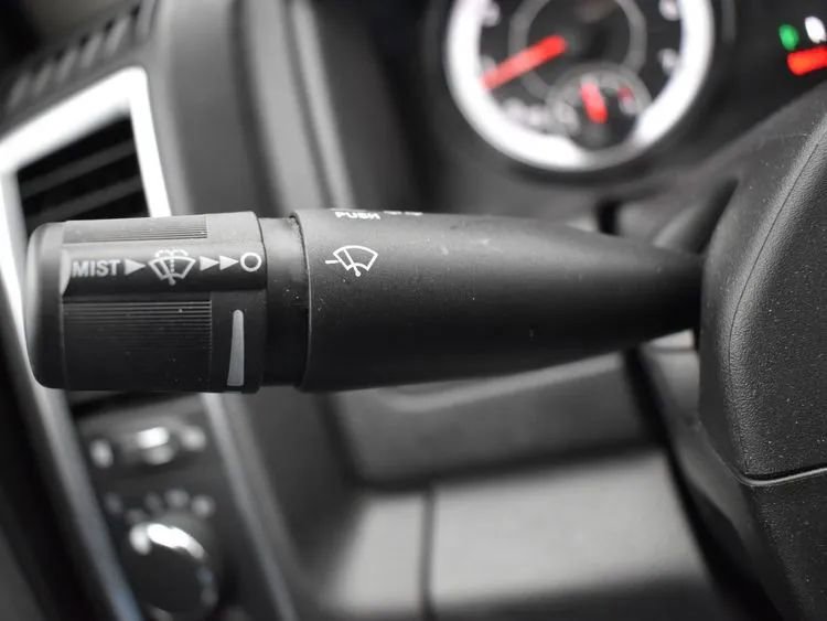 Used 2024 RAM 1500 Classic SLT image 25