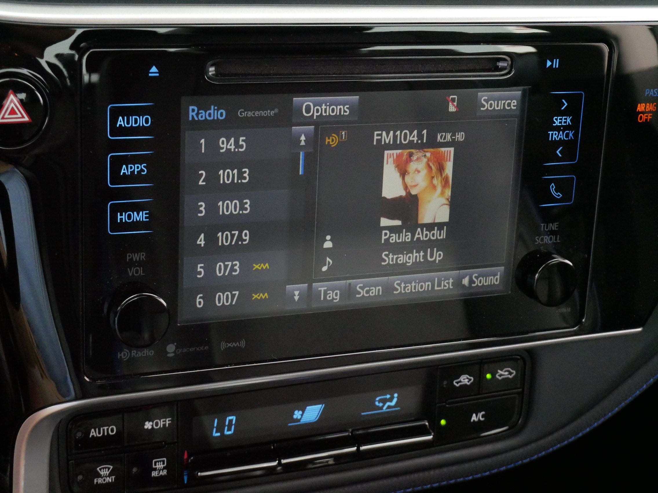 Certified 2019 Toyota Corolla XSE FWD image 22