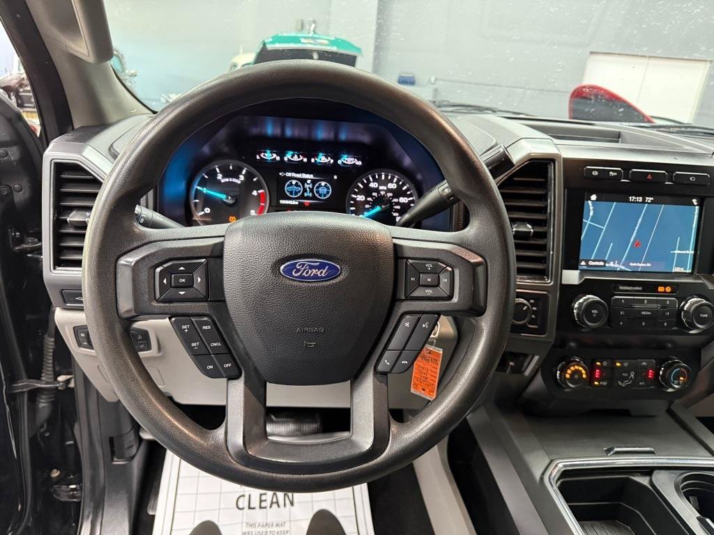 Used 2019 Ford F350 XLT w/ XLT Premium Package AWD/4WD image 17