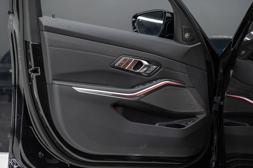 Used 2026 BMW M3 Competition w/ Executive Package image 41