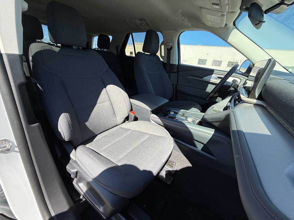 New 2026 Ford Explorer Active AWD/4WD image 24