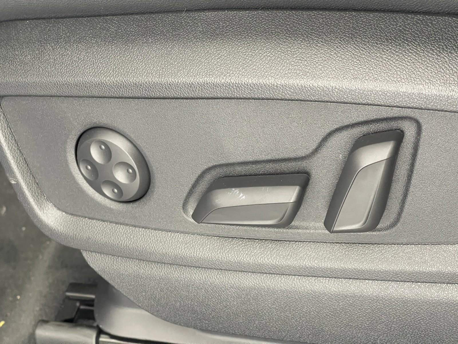 New 2025 Audi Q5 2.0T Premium Plus image 22