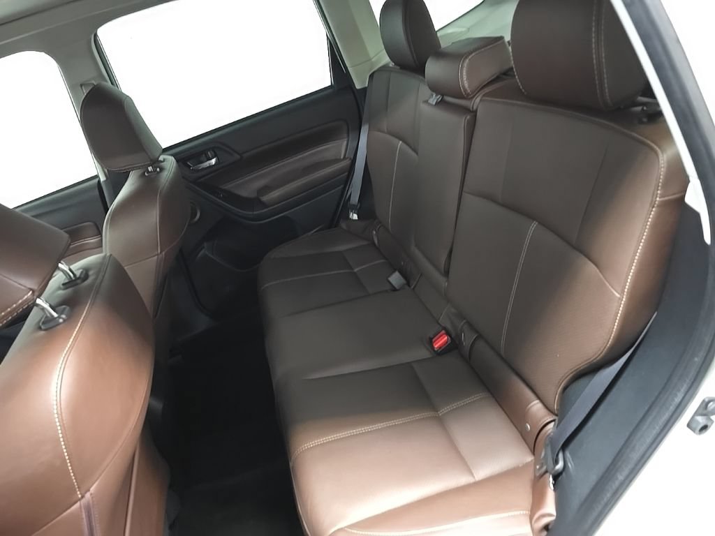 Used 2017 Subaru Forester 2.5i Touring AWD/4WD image 36