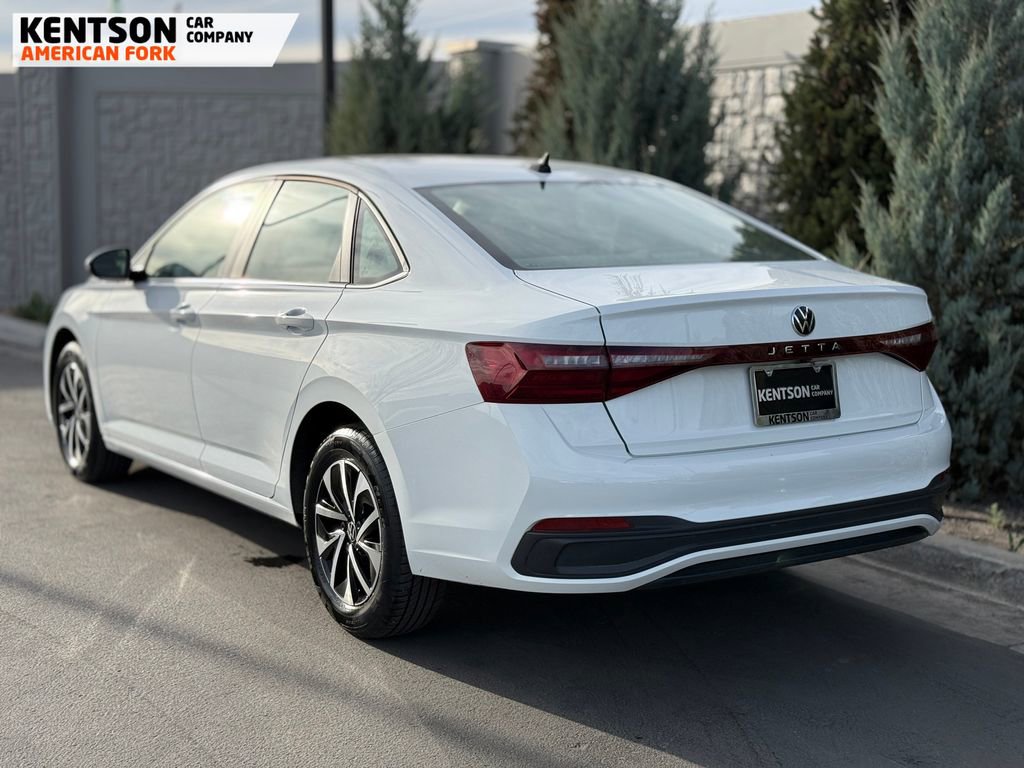 Used 2025 Volkswagen Jetta S image 6
