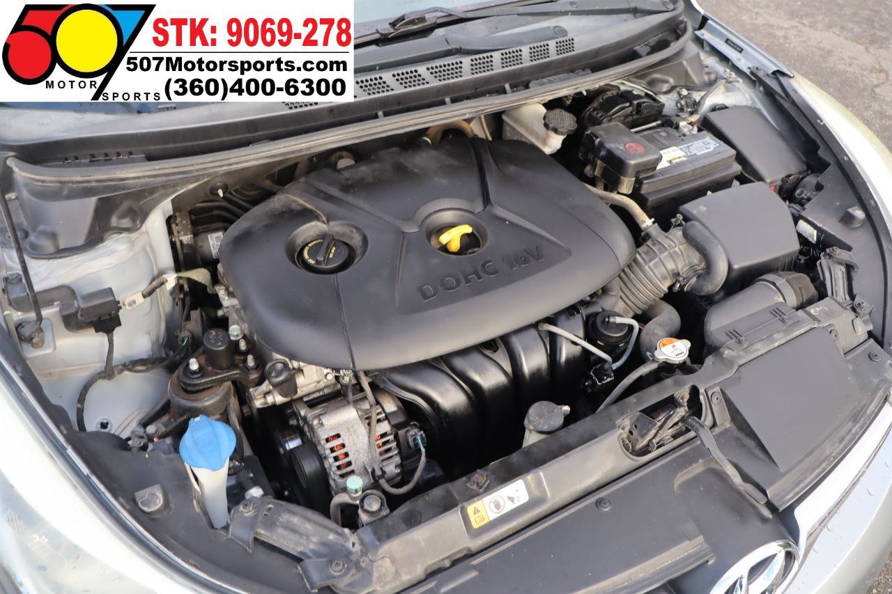 Used 2016 Hyundai Elantra SE image 21