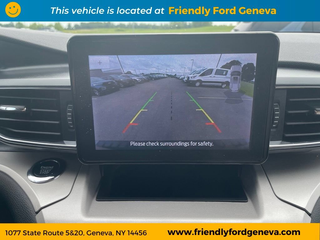 Used 2023 Ford Explorer XLT w/ Equipment Group 202A AWD/4WD image 23