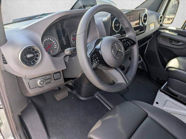 New 2026 Mercedes-Benz Sprinter 2500 image 3