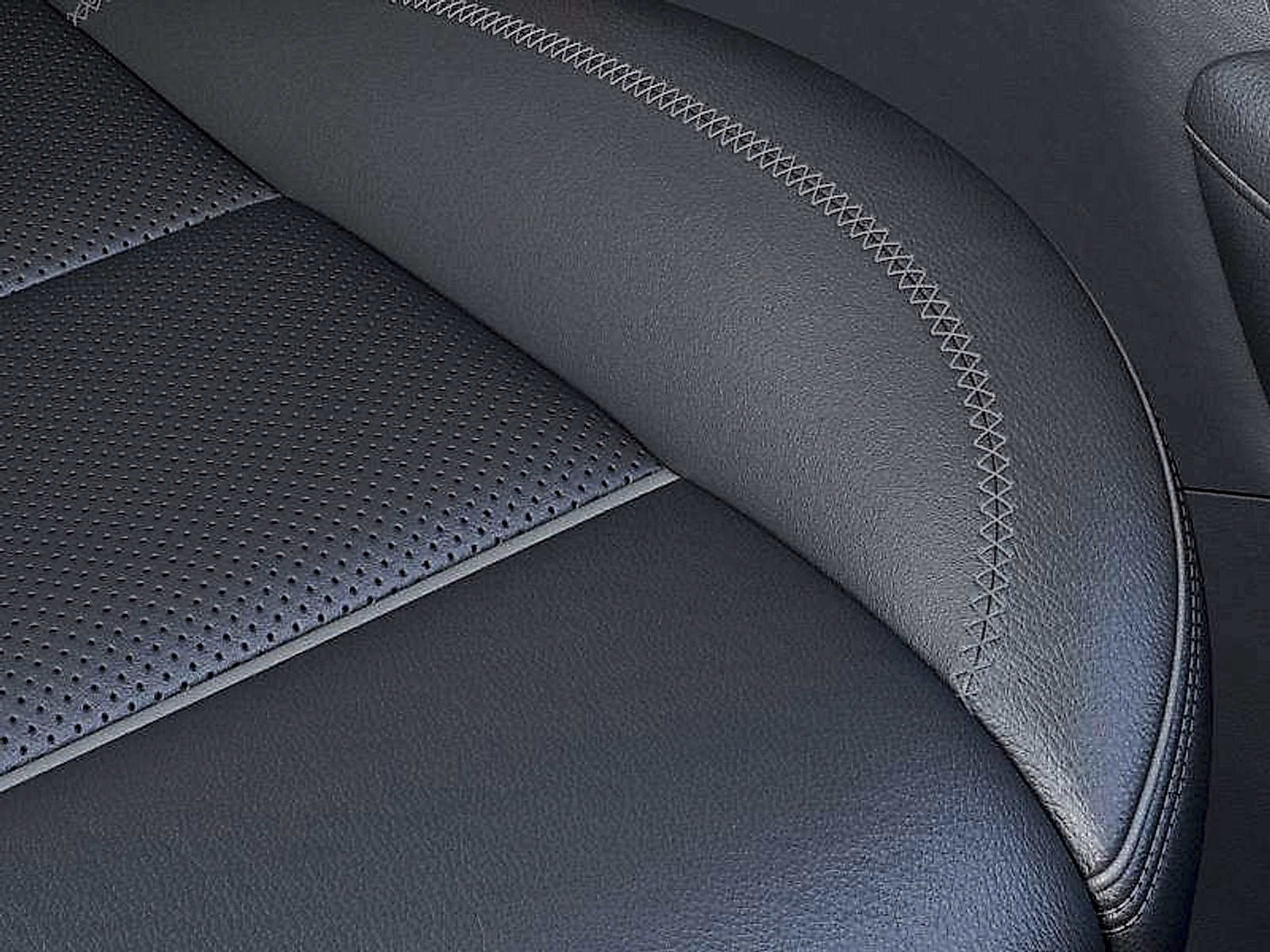 New 2026 GMC Sierra 1500 Denali w/ Technology Package image 21