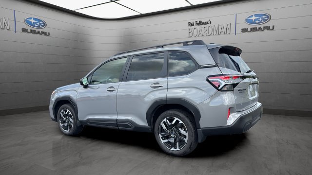 Used 2025 Subaru Forester Limited AWD/4WD image 8