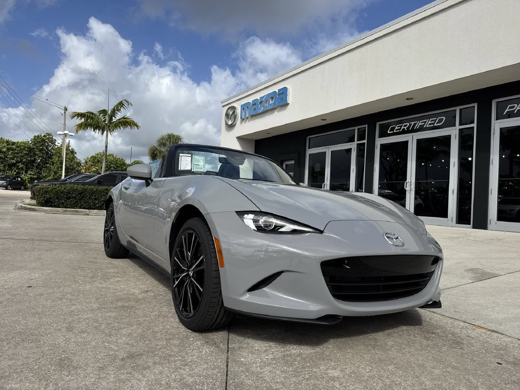 New 2026 MAZDA MX-5 Miata Grand Touring RWD image 30