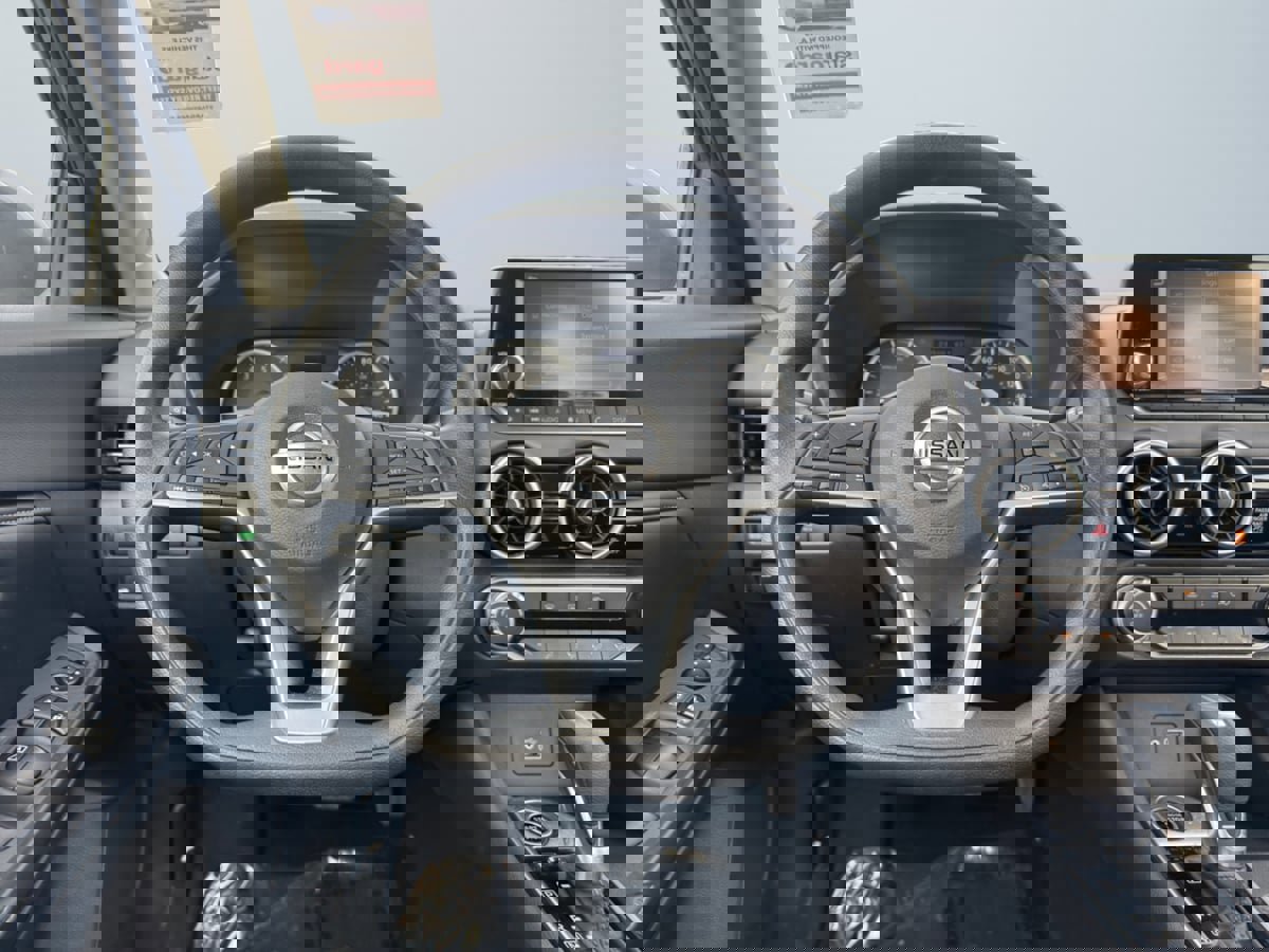 Used 2020 Nissan Sentra S image 12