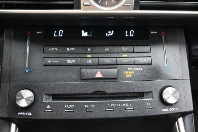 Used 2016 Lexus IS 200t w/ F Sport Package RWD image 23