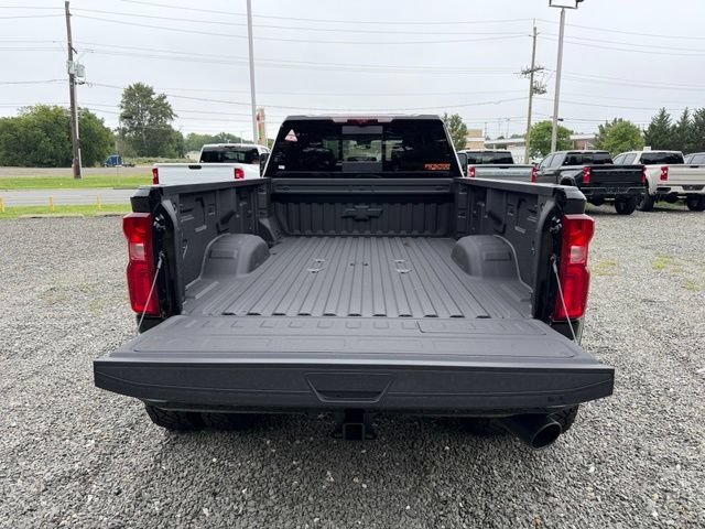 New 2026 Chevrolet Silverado 3500 High Country w/ High Country Premium Package AWD/4WD image 7