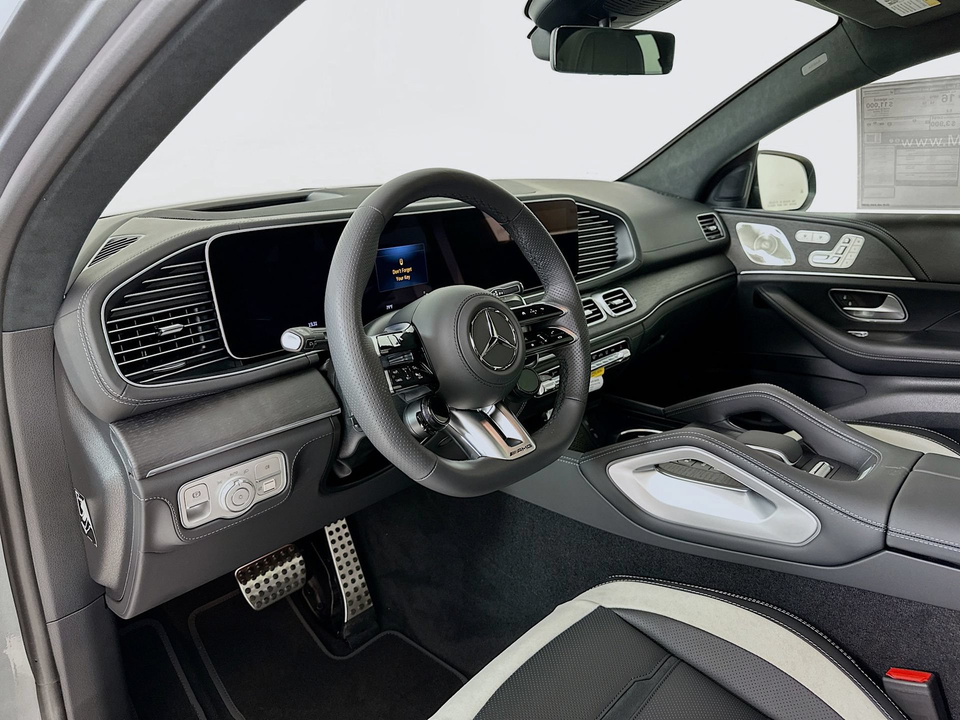 New 2026 Mercedes-Benz GLE 63 AMG S image 10