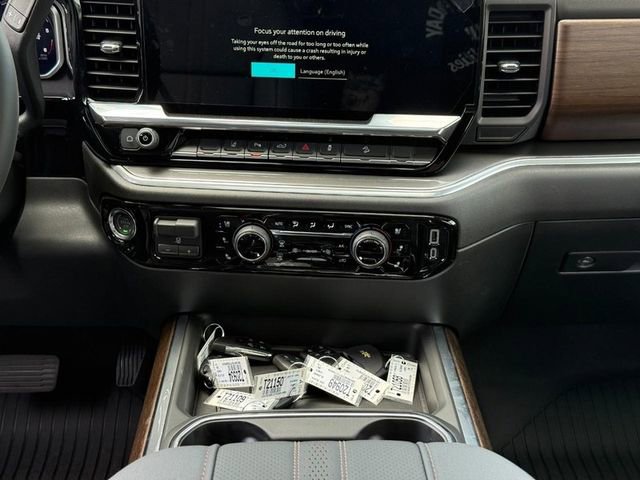 New 2026 Chevrolet Silverado 2500 High Country w/ High Country Premium Package AWD/4WD image 11