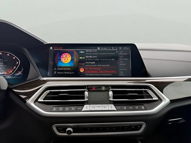 Used 2021 BMW X5 M50i AWD/4WD image 22