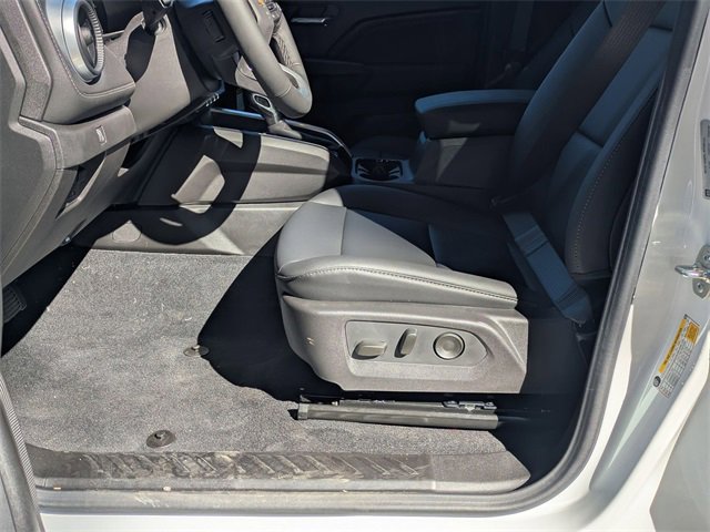 New 2025 Chevrolet Colorado LT w/ LT Convenience Package image 10