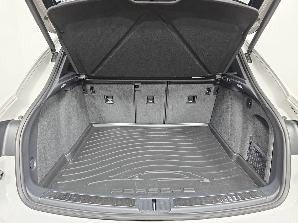 Certified 2025 Porsche Macan S AWD/4WD image 25