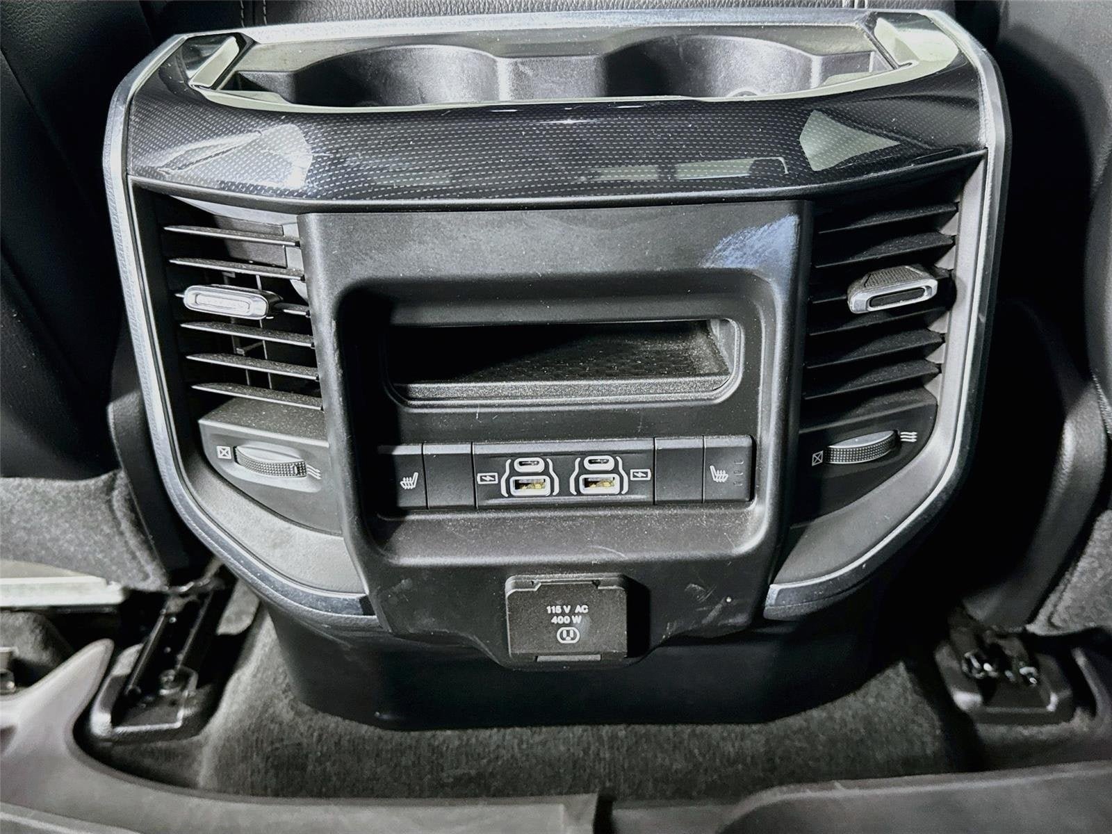 Used 2021 RAM 1500 Laramie AWD/4WD image 26