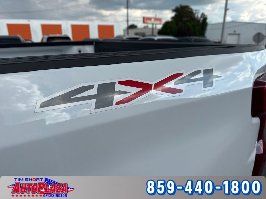 Used 2024 Chevrolet Silverado 1500 LT AWD/4WD image 21