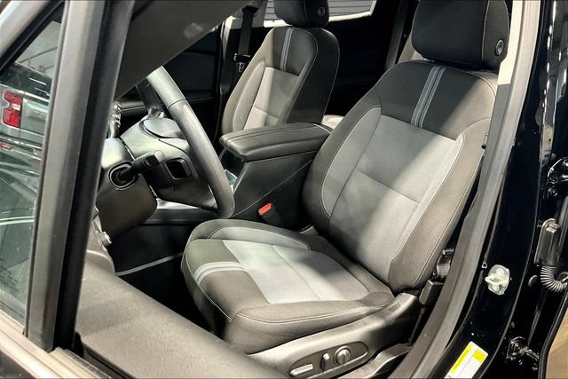 Used 2023 Chevrolet Blazer LT FWD image 18