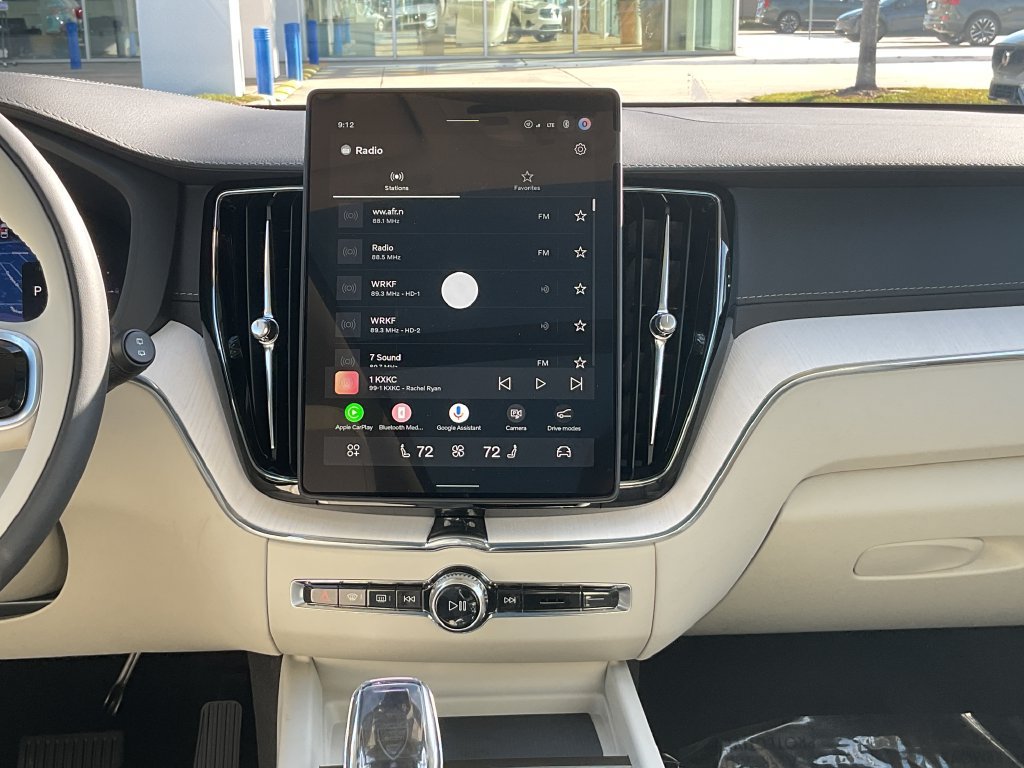 New 2027 Volvo XC60 T8 Ultra AWD/4WD image 26