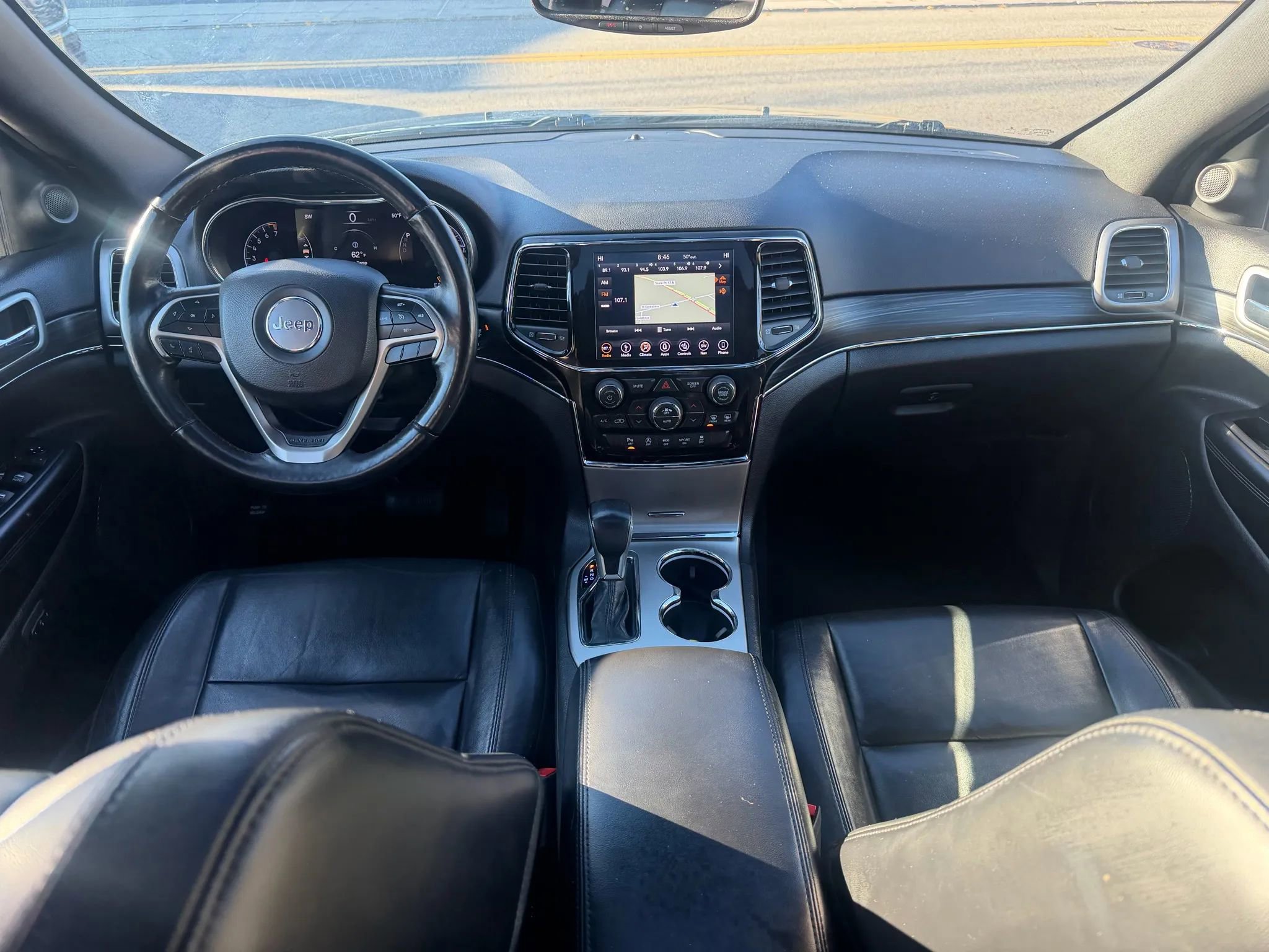 Used 2019 Jeep Grand Cherokee Limited image 30